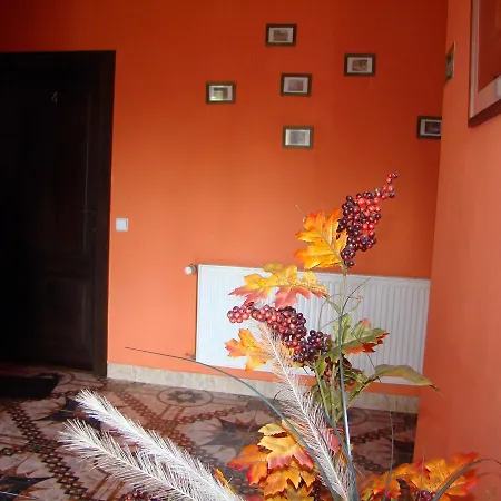 بيت ريفي Restaurace Rafael